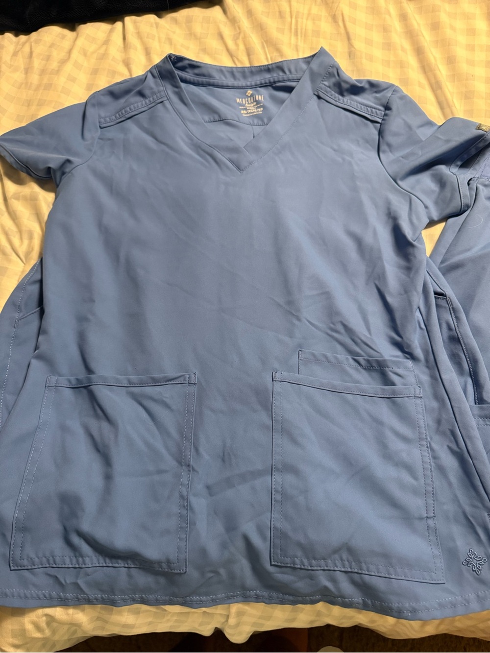 Med Couture scrub set